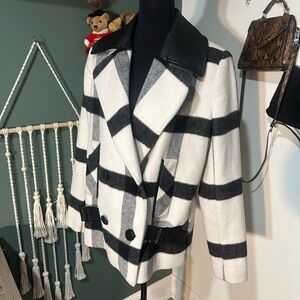Trina Turk White and Black Plaid Lined Jacket Size 8 Faux Leather Trim